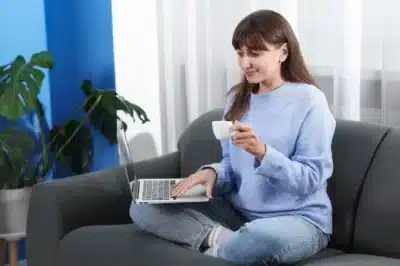 Online Terapi Nedir? Uzman Bir Psikologla Nasıl Görüşülür?